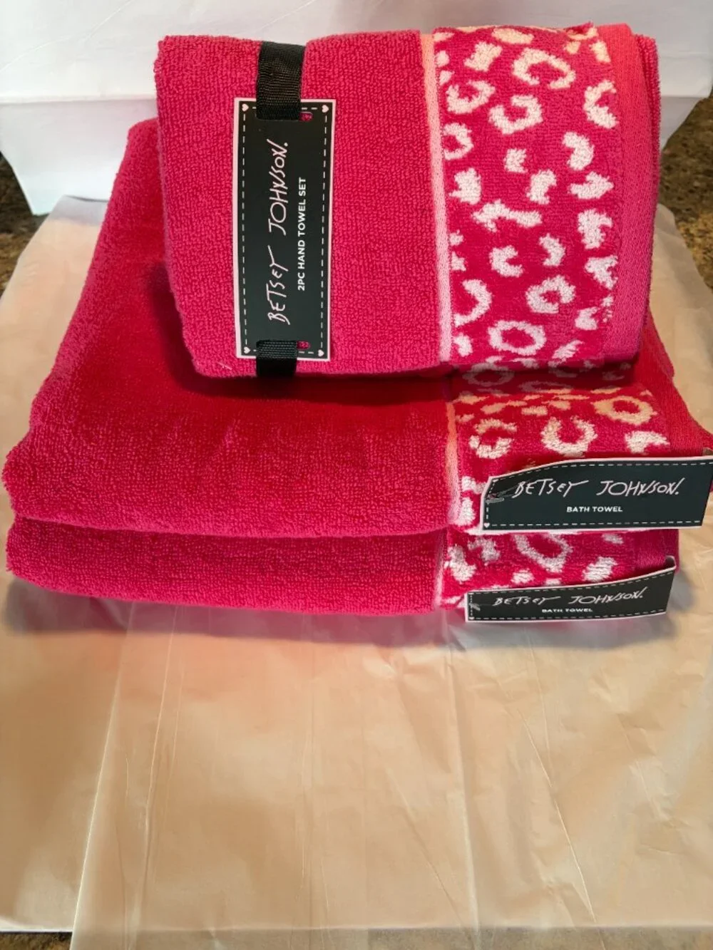 Betsey Johnson Pink Leopard 4 Pc Bath Towel Set Cotton NWT